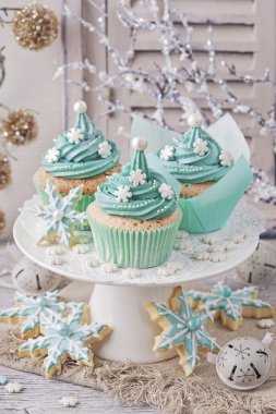 pastel renkli kek