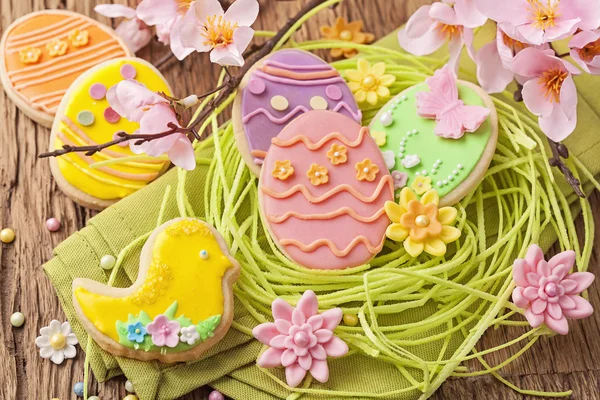 Colorful easter cookies — Stock Photo, Image