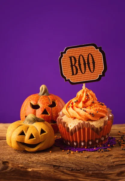 Halloween cupcakes voor partij — Stockfoto