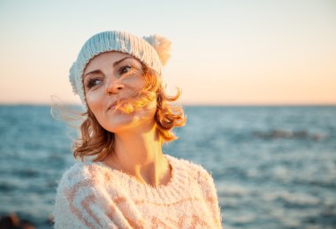 kadın örgü elbise