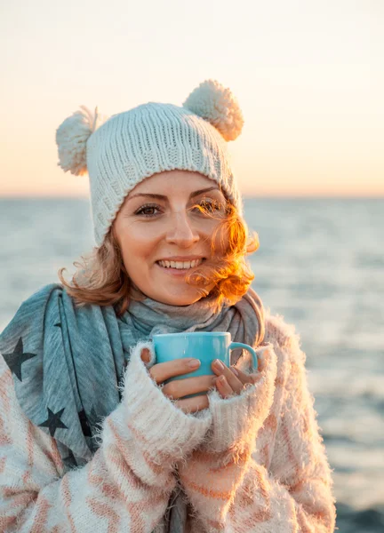 Woman in knitted clothes — Stock Photo, Image
