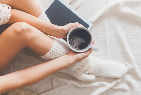 Woman on the bed — Stock Photo, Image