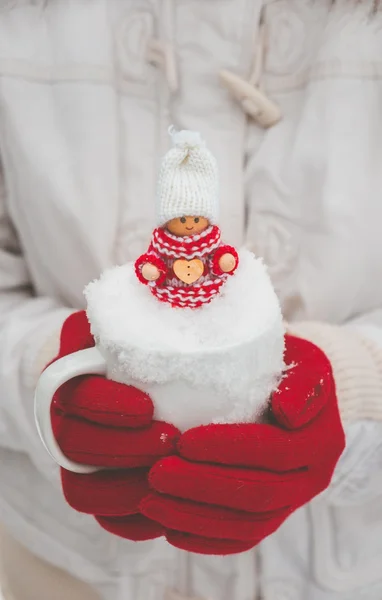 Woman in red gloves — Stock Photo, Image