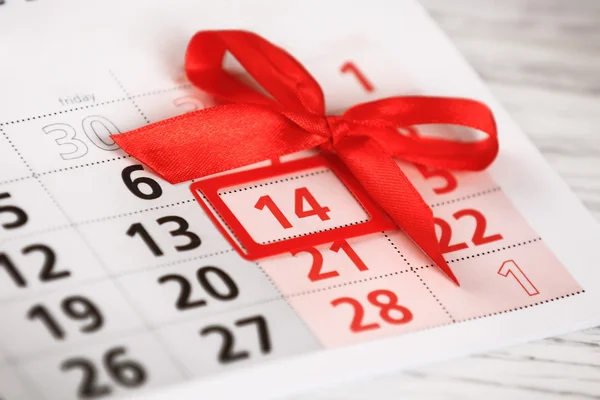 Sheet of wall calendar with red mark on 14 February - Valentines day — Stock Photo, Image