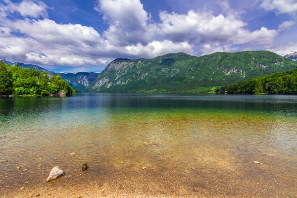 Lago de Bohinj — Fotografia de Stock