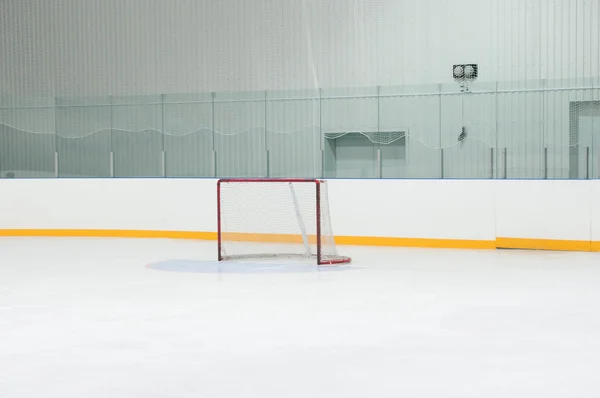 Empty ice hockey playground Stock Picture