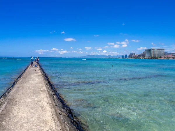 Slavná pláž Waikiki — Stock fotografie