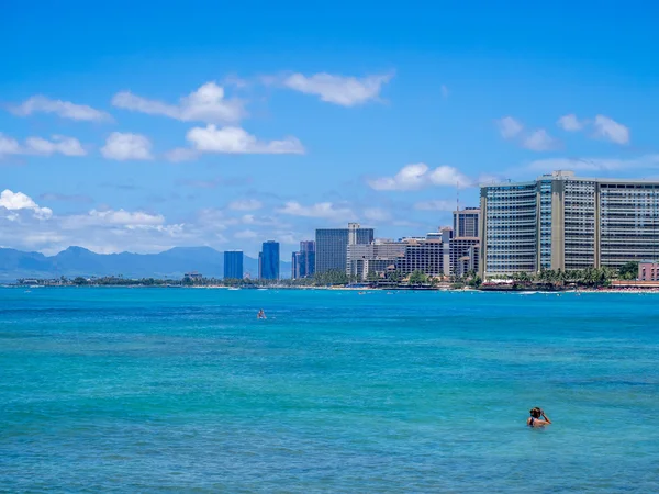 Ünlü Waikiki Beach — Stok fotoğraf