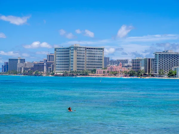 Berühmter Strand von Waikiki — Stockfoto