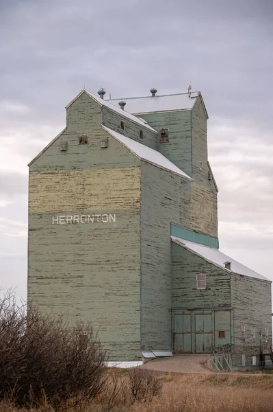 Херронтон Альберта Мая 2021 Года Старый Бассейн Херронтона Wheat Pool — стоковое фото