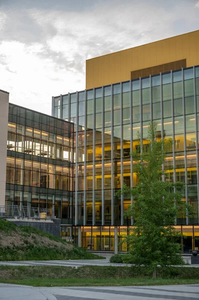 Calgary Alberta Junio 2021 Exterior Escuela Schulich Ingeniería Universidad Calgary — Foto de Stock