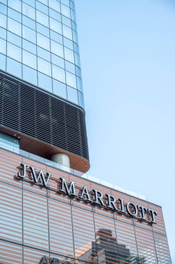 Edmonton, Alberta - 30 Temmuz 2021: yeni JW Marriott Oteli Edmonton 'un Buz Bölgesi için imza.