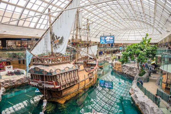 West edmonton mall exterior hi-res stock photography and images