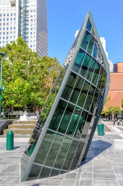 Yerba Buena Center in San Francisco — Stock Photo, Image