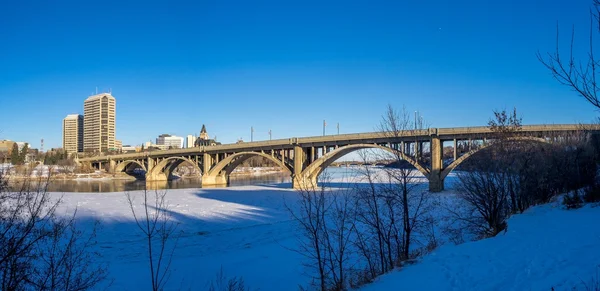 Skyline van Saskatoon (Engels) — Stockfoto