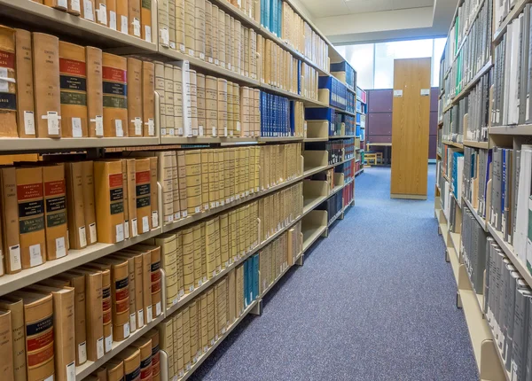 Biblioteca de Derecho - Libros de Derecho Antiguo —  Fotos de Stock