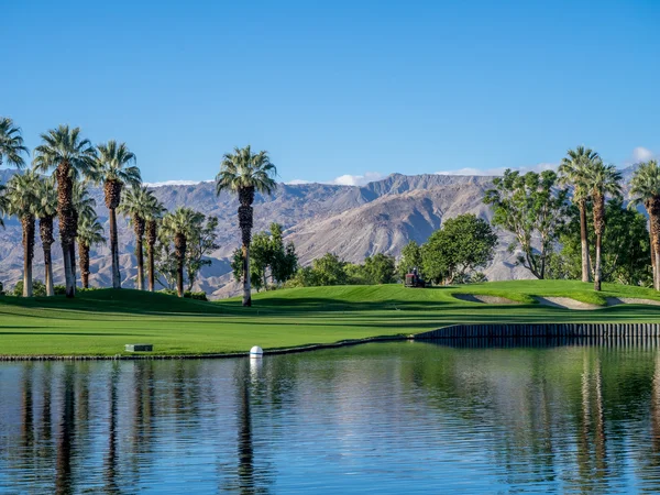 Golf course in Palm Desert California — Stock Photo, Image