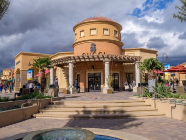 Çöl Hills Premium Outlet Alışveriş Merkezi