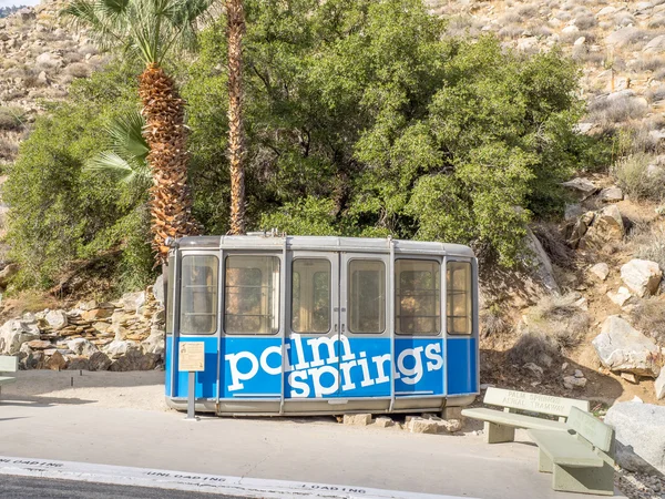 Palm Springs cabina de tranvía aéreo — Foto de Stock