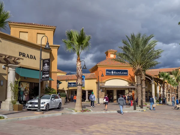 Desert Hills Premium Outlet Mall — Fotografia de Stock