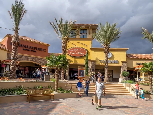 Pustyni Hills Premium Outlet Mall — Zdjęcie stockowe