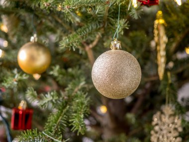 Noel ağacı süsleme