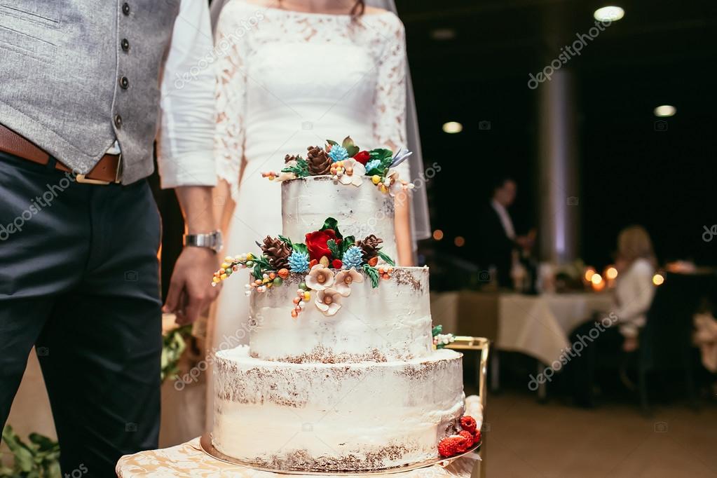 Panny Młodej I Pana Młodego Z Rustykalny Tort Weselny Na Wesele