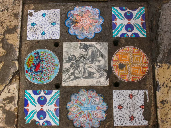 Istanbul, Türkiye'de eski kiremit