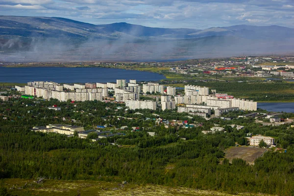 Vista Ciudad Monchegorsk Región Murmansk Verano — Foto de Stock