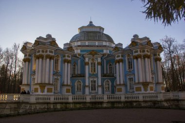 18. yüzyılın ortalarında, Catherine Park, Puşkin, St. Petersburg, Rusya 'daki Eski Bahçe topraklarındaki Hermitage pavyonu mimari bir anıttır. 2020 Sonbaharı