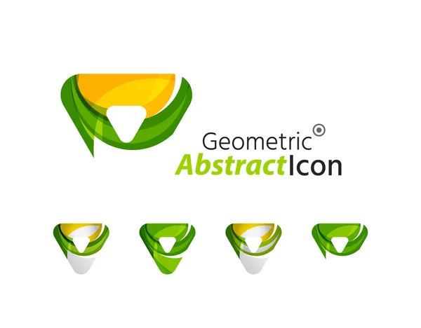 Soyut geometrik şirket logosu üçgenler, okları kümesi — Stok Vektör