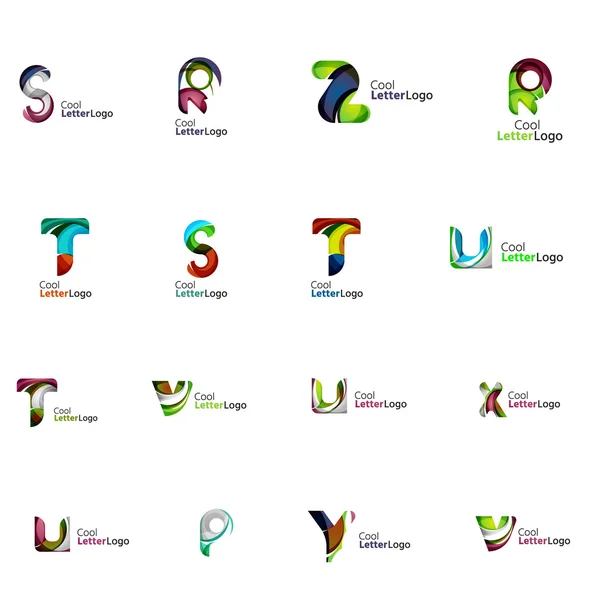 Ensemble de logos corporatifs abstraits colorés créés avec des formes qui se chevauchent. Icônes d'affaires universelles pour toute idée isolée sur blanc — Image vectorielle