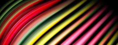 Renkli çizgiler eğrisi, dinamik soyut desen oluşturuyor. Parlak renkler harmanlanır, canlı görsel deneyimler oluşturur. Siyah arkaplan aydınlığı vurguluyor.