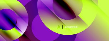 Soyut sıvı şekiller, canlı renklerin karışımı. Mor, sarı renkler dinamik bileşim oluşturur. Modern tasarım, pürüzsüz geçişler görünür.