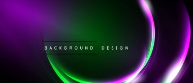 Soyut arkaplan canlı mor, yeşil eğimli. Parlak çizgiler dairesel, ışıltılı bir etki yaratır. Metin arkaplan tasarımı okur.