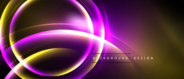 Soyut neon çizgiler parlayan dairesel şekiller yaratır. Mor, sarı renkler koyu arkaplana hakim. Modern tasarım ögesi.