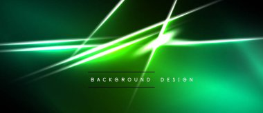 Soyut yeşil çizgiler dinamik arkaplan oluşturur. Parlak çizgiler karanlık uzayı keserek modern tasarım elementini oluşturur. Basit metin etiketleri alt merkez.