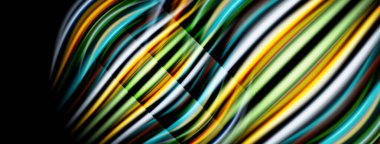 Soyut çizgiler dinamik dalga deseni oluşturur. Parlak renkler harmanlanır, modern görsel deneyimi oluşturur. Siyah arkaplana karşı çarpıcı karşıtlık.