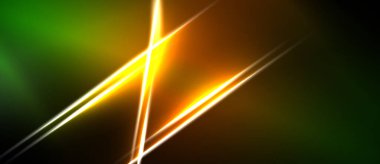 Soyut arka planda canlı turuncu, yeşil ışık çizgileri var. Çapraz çizgiler kesişir ve dinamik görsel efekt yaratır. Koyu alanlar karşıtlık sağlar.