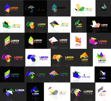 Üçgen geometrik şekiller, soyut logoları ayarla