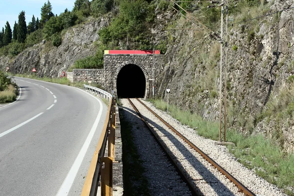 Järnväg tunnel — Stockfoto