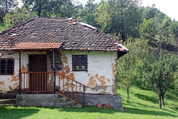 Stary dom. — Zdjęcie stockowe