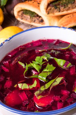 Yeşil pancar çorbası