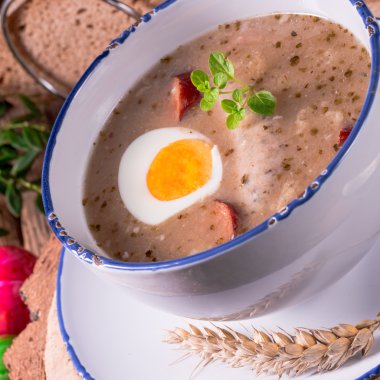 ekşi çavdar çorbası