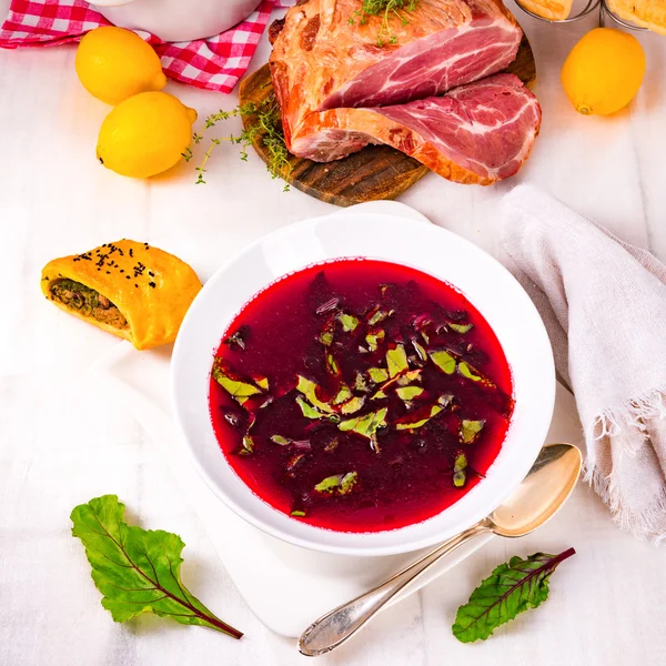 Sopa de remolacha verde — Foto de Stock