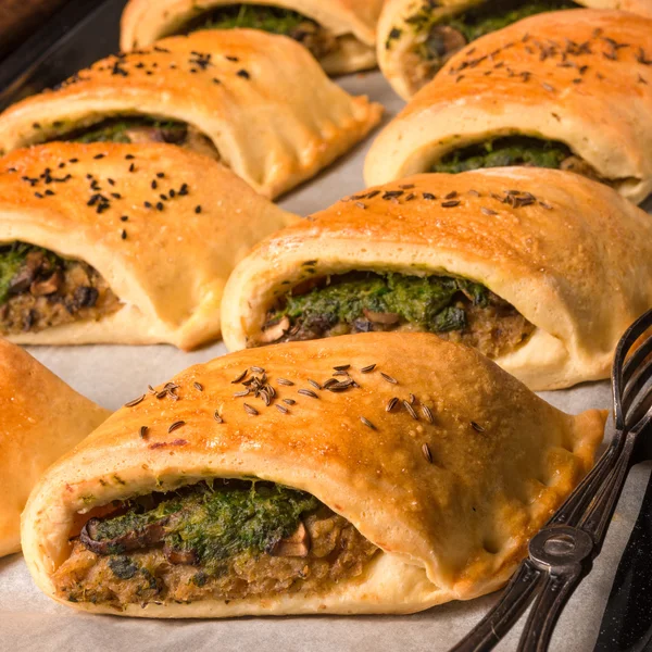 Deep-fried yeast doughs — Stock Photo, Image