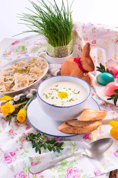 White borscht with egg — Stock Photo, Image