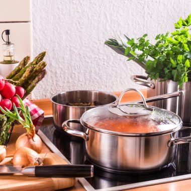 soba üzerinde pişirme tencere