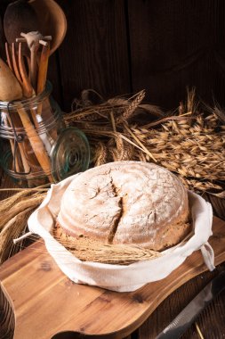 Taze ev yapımı ekmek.