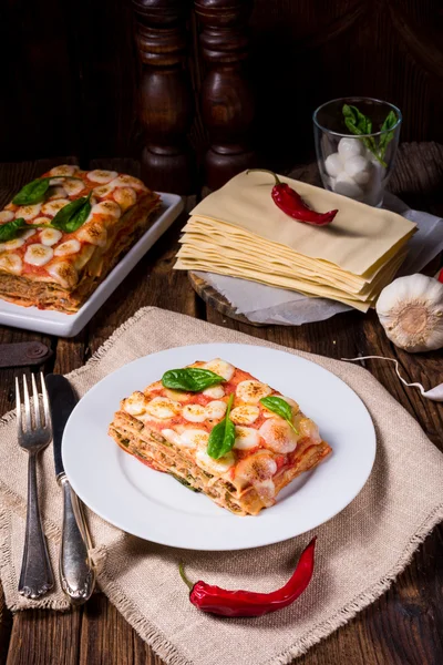 Chutné čerstvé lasagne — Stock fotografie